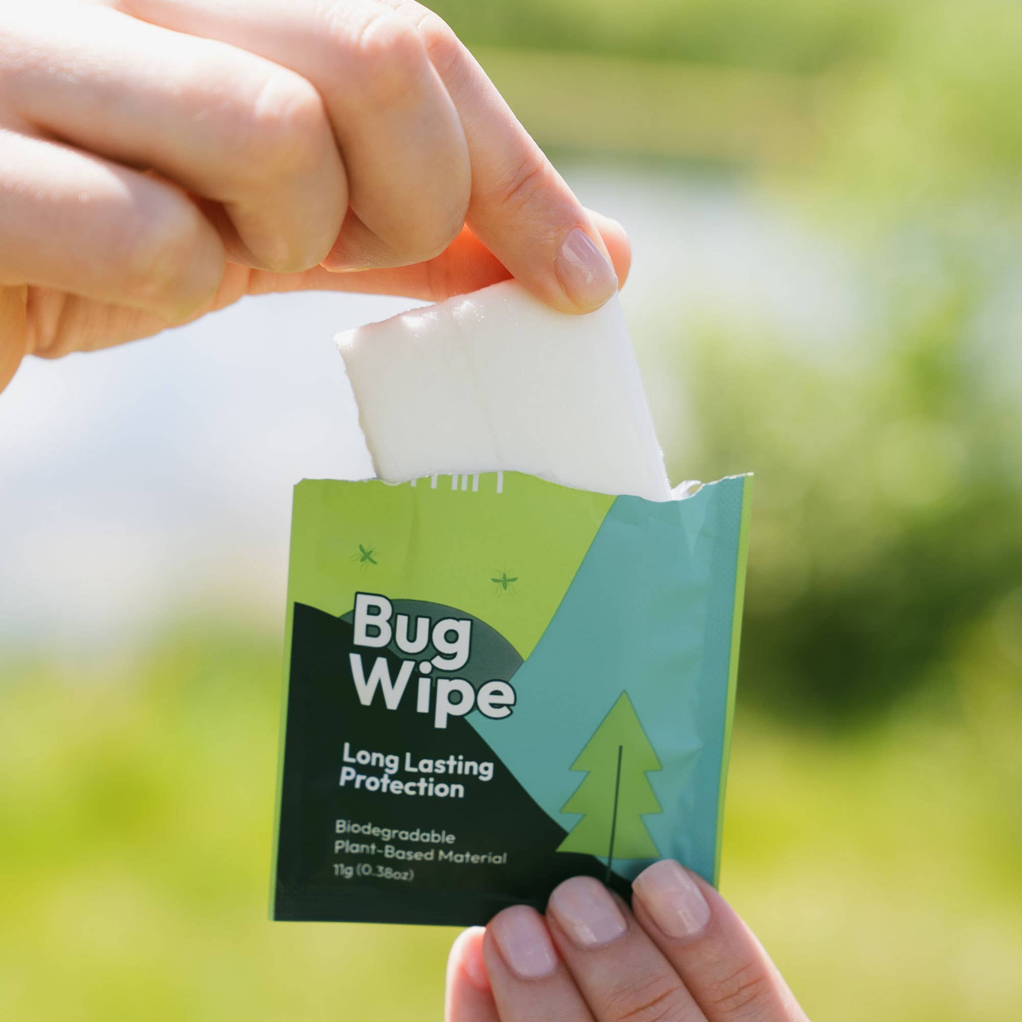 Fomin - Bug Repellent Wipes - Citronella & Peppermint Oil - 15 Count - The Look and Co