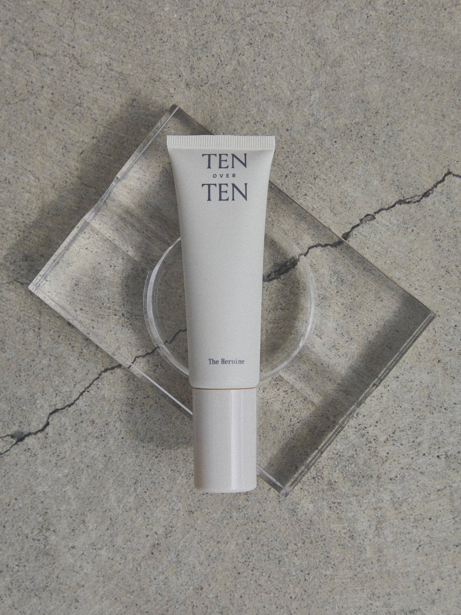 Tenoverten - The Heroine - The Look and Co